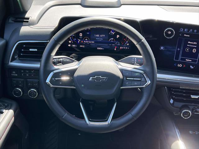 Used 2025 Chevrolet Suburban RST w/ Comfort Package image 17