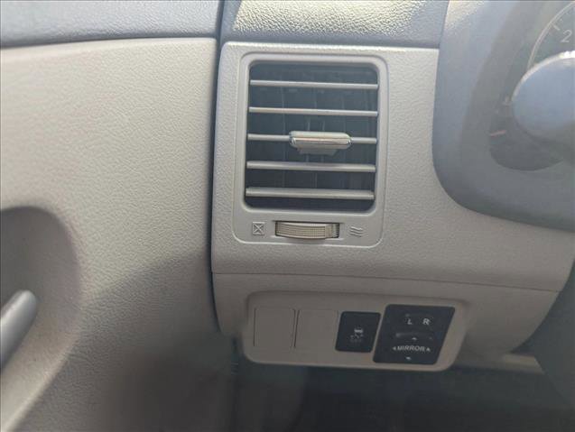 Used 2010 Toyota Corolla LE image 8