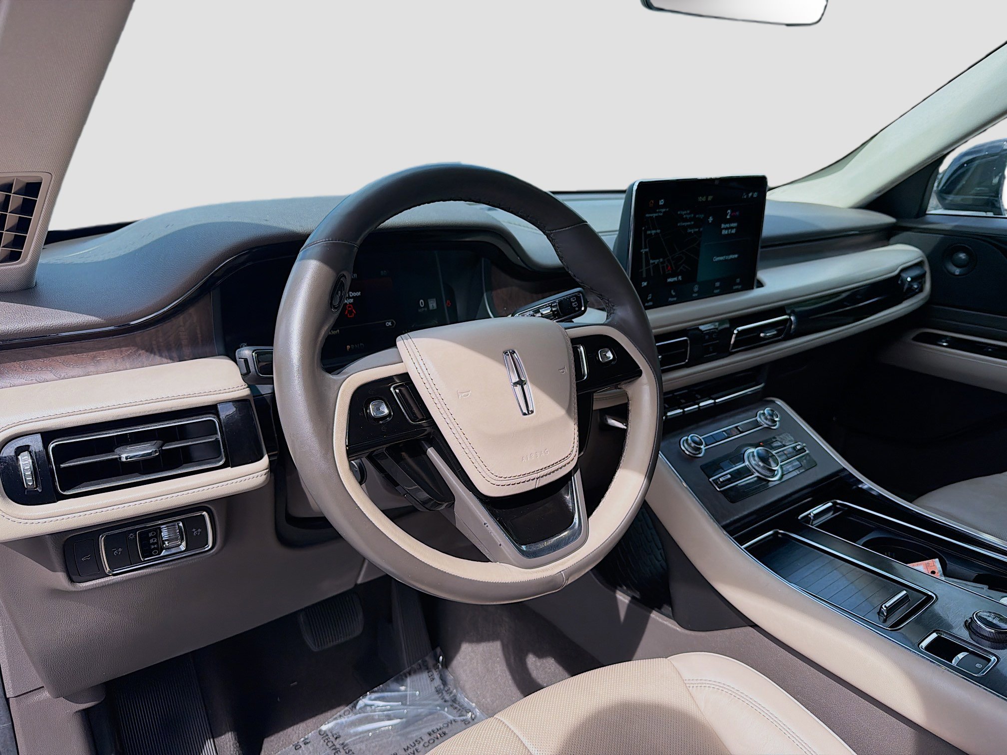 Used 2022 Lincoln Aviator Reserve image 9