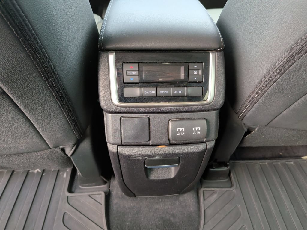 Used 2022 Subaru Ascent Onyx Edition AWD/4WD image 19