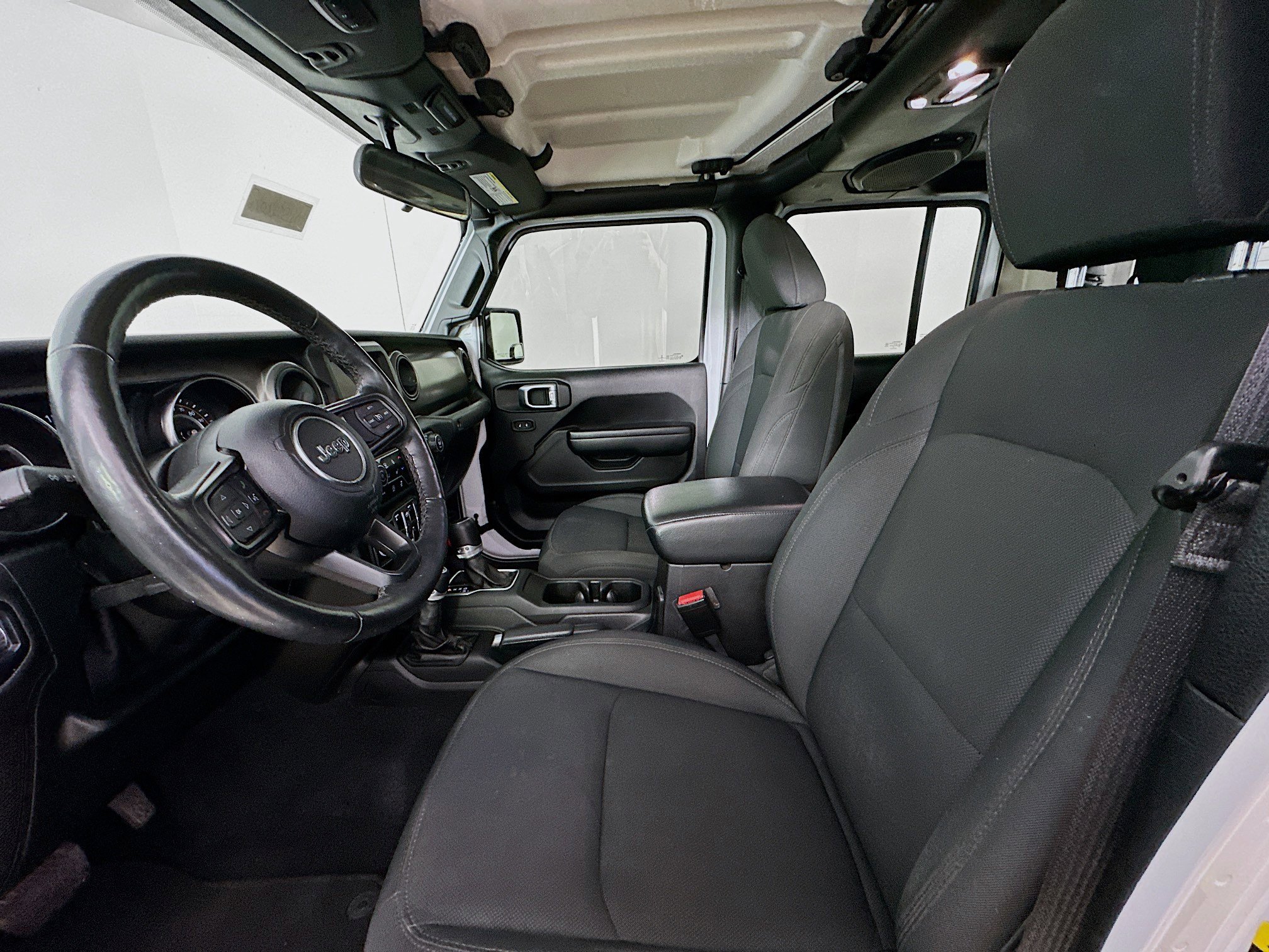 Certified 2021 Jeep Gladiator Sport image 26