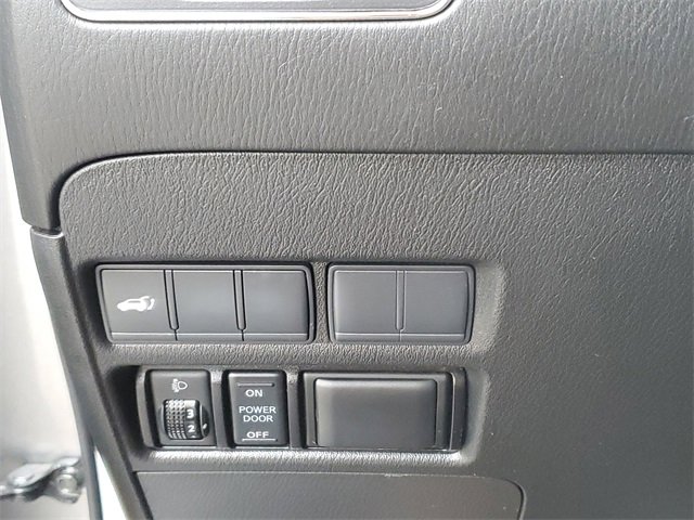 Used 2018 Nissan Armada SL w/ Moonroof Package image 26