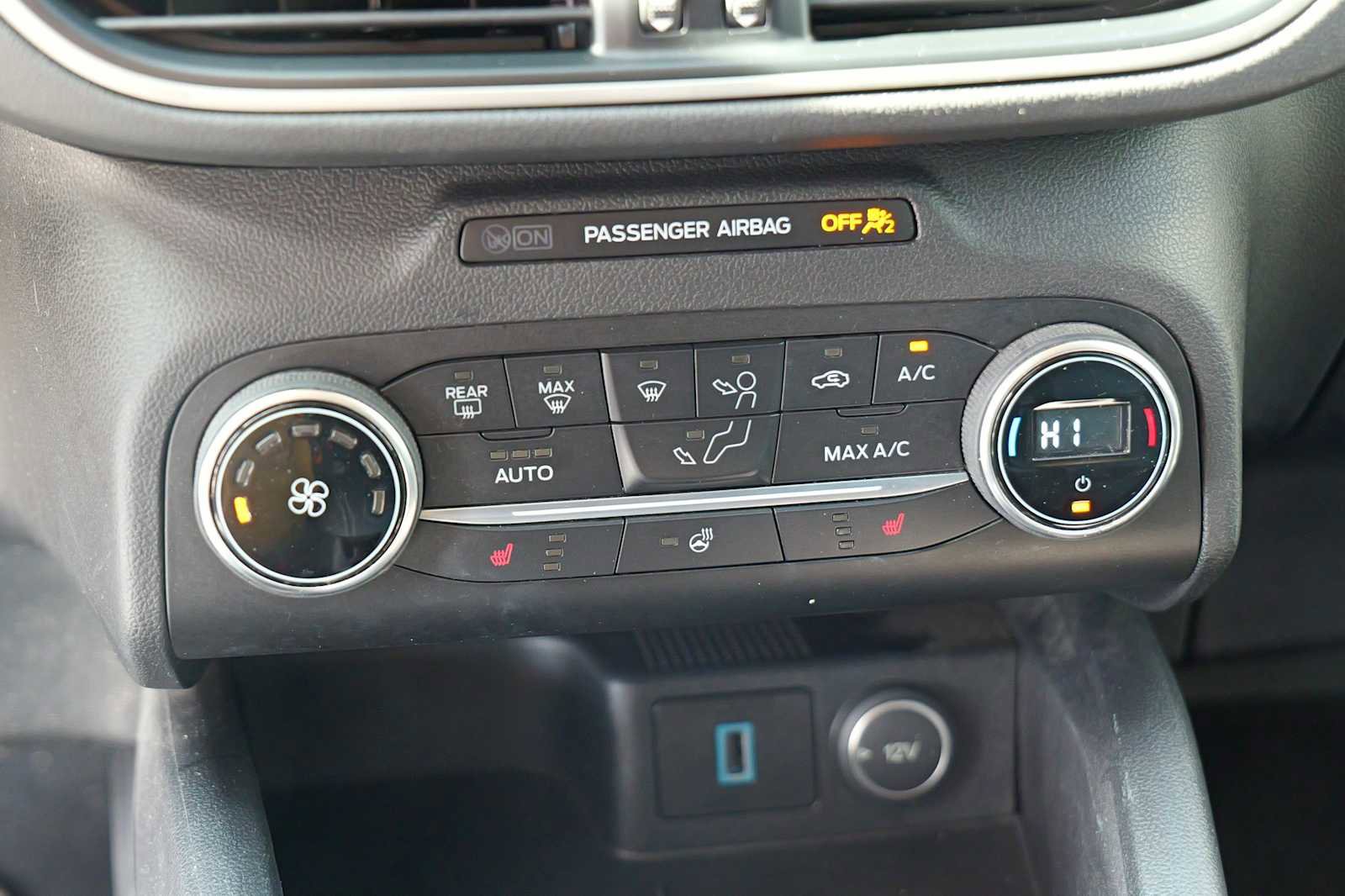 Used 2020 Ford Escape SEL image 17