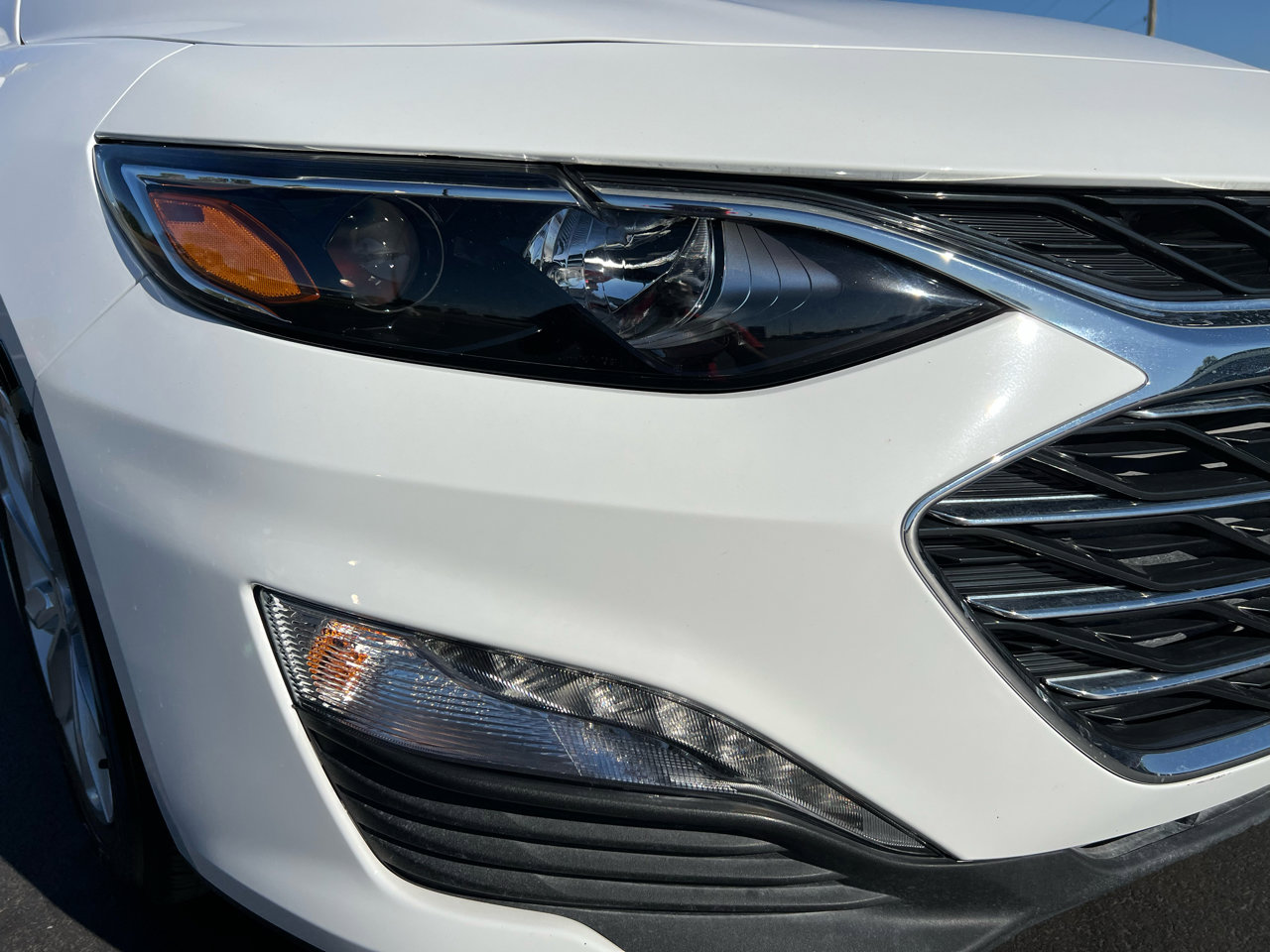 Used 2025 Chevrolet Malibu LT image 16