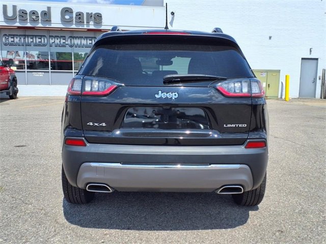 Used 2022 Jeep Cherokee Limited image 11