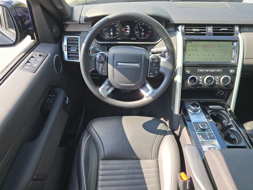 Used 2019 Land Rover Discovery HSE AWD/4WD image 4