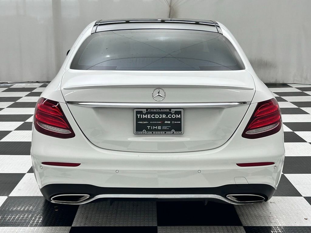 Used 2018 Mercedes-Benz E 300 4MATIC image 6