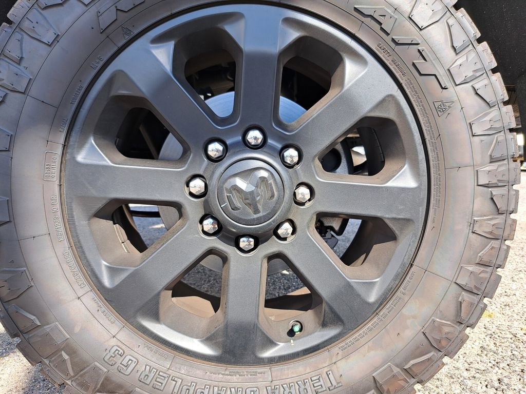 Used 2025 RAM 2500 Laramie w/ Night Edition image 25