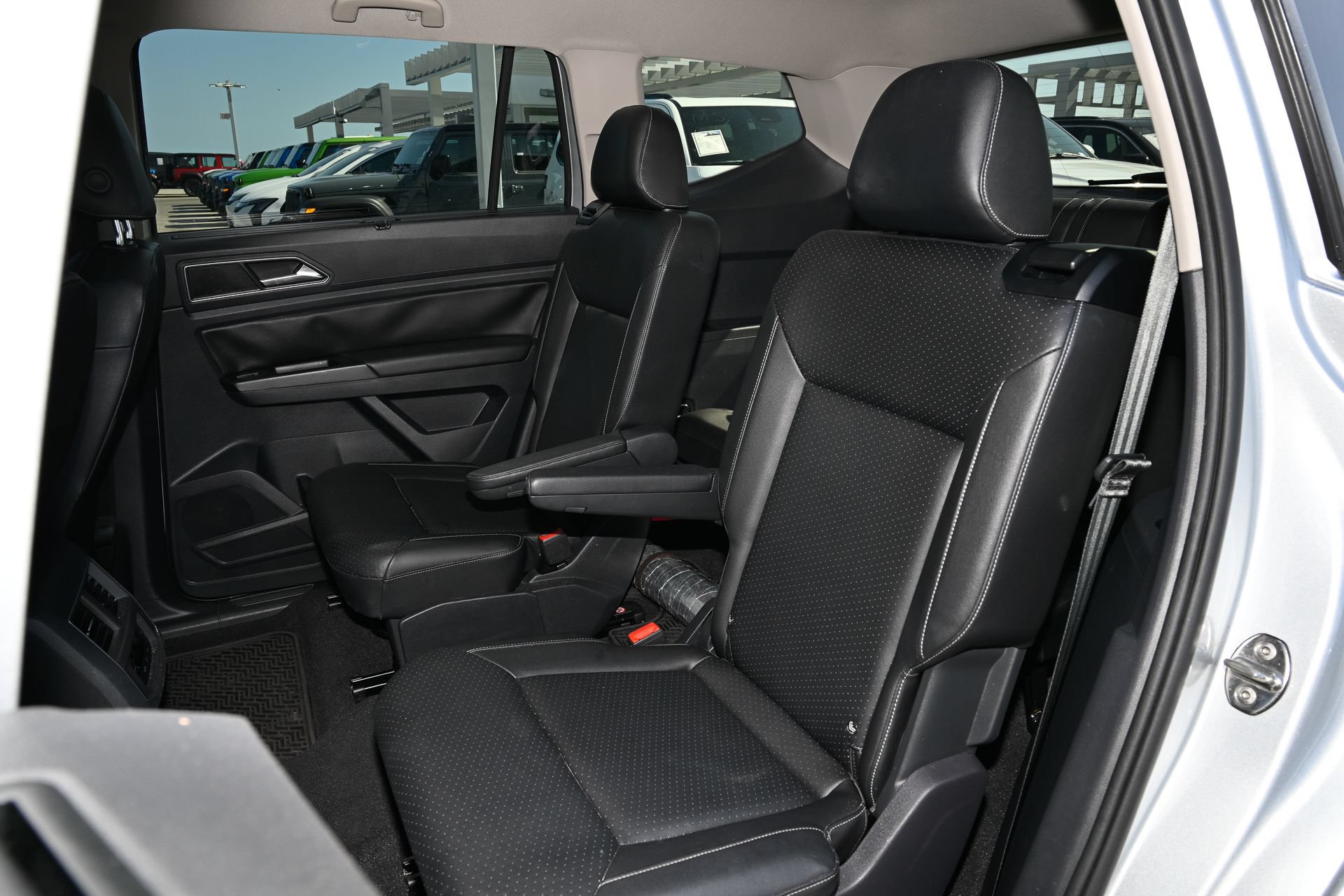 Used 2019 Volkswagen Atlas SE FWD image 7