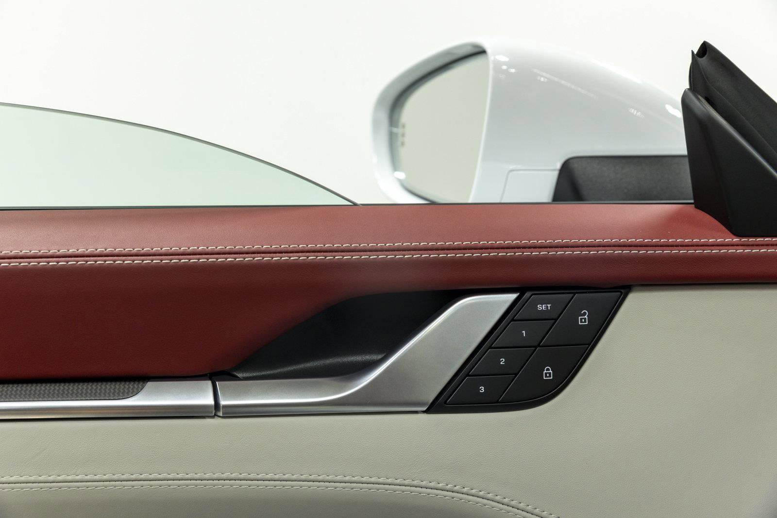 Used 2022 Porsche 911 Turbo S image 72