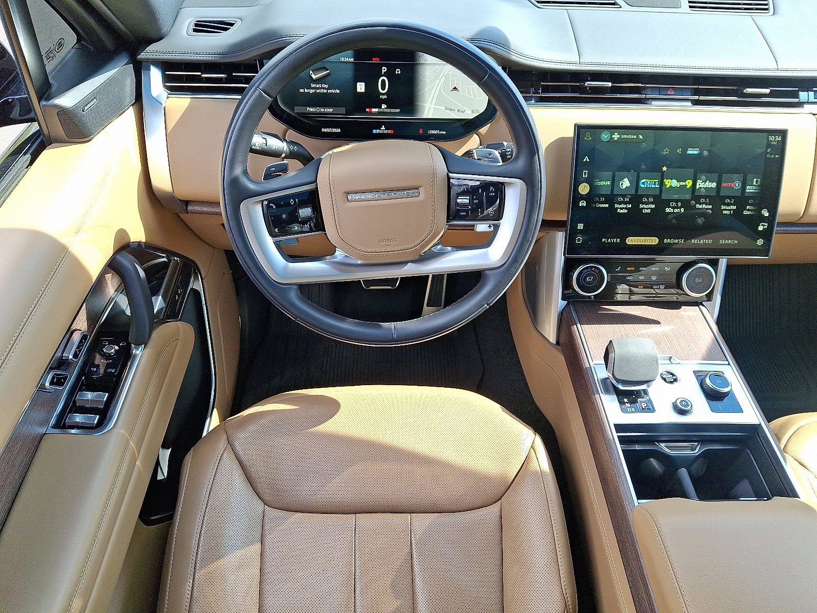 Used 2023 Land Rover Range Rover SE image 12