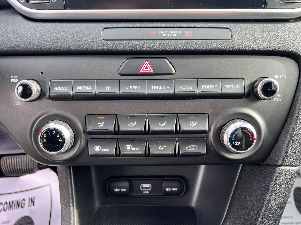 Used 2020 Kia Sportage LX image 15