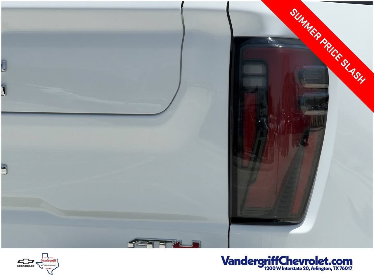 Certified 2025 GMC Sierra 2500 AT4 AWD/4WD image 7