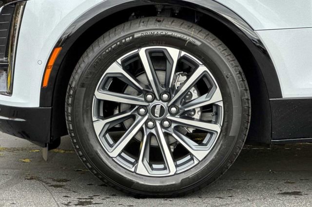 New 2026 Cadillac Lyriq Sport image 25