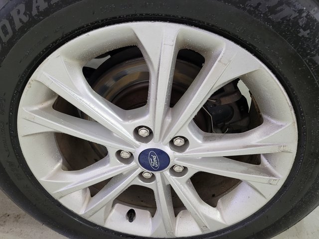 Used 2018 Ford Escape SE w/ Ford Safe & Smart Package image 22