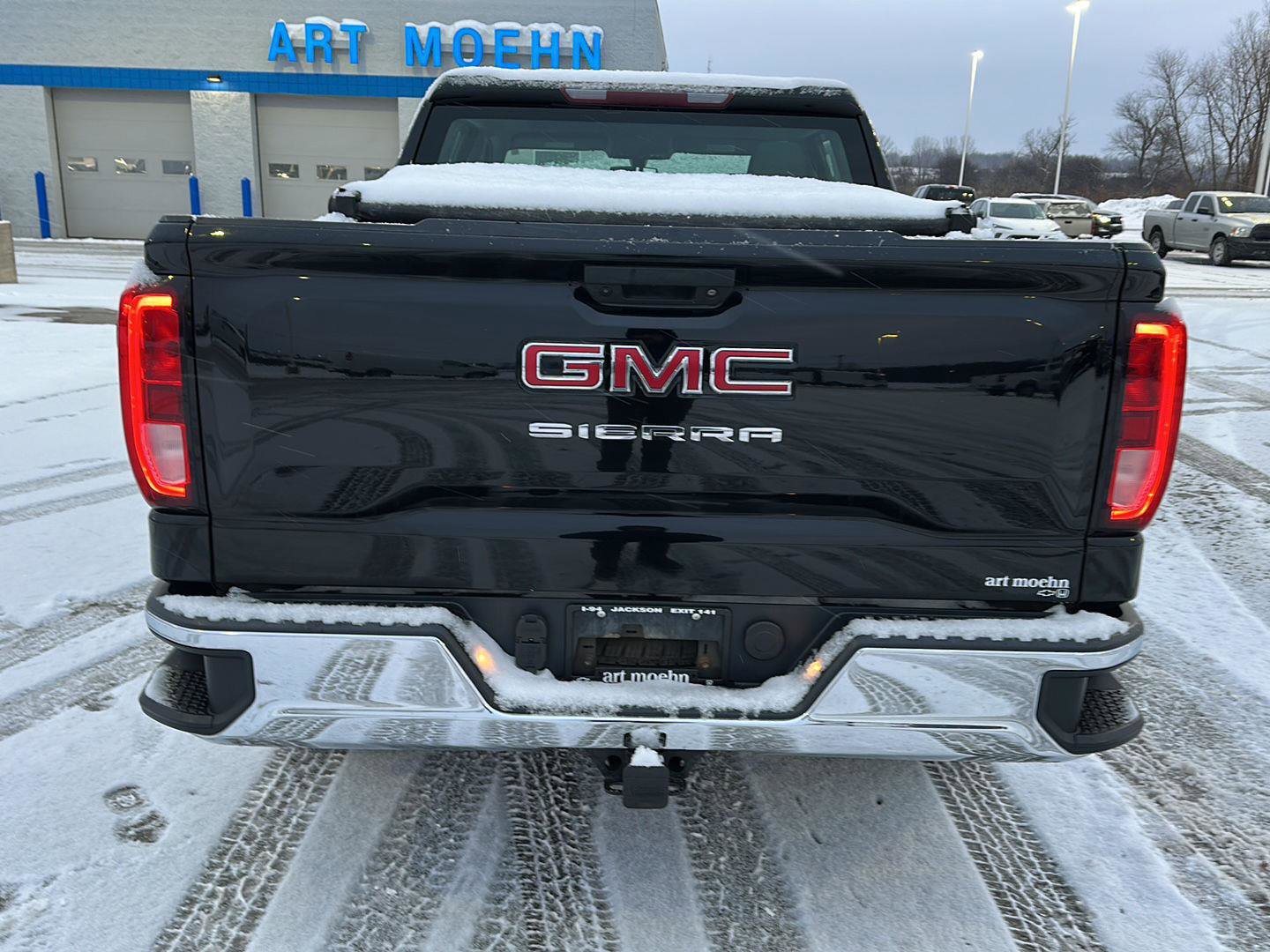 Used 2019 GMC Sierra 1500 4WD CREW CAB 147 image 7
