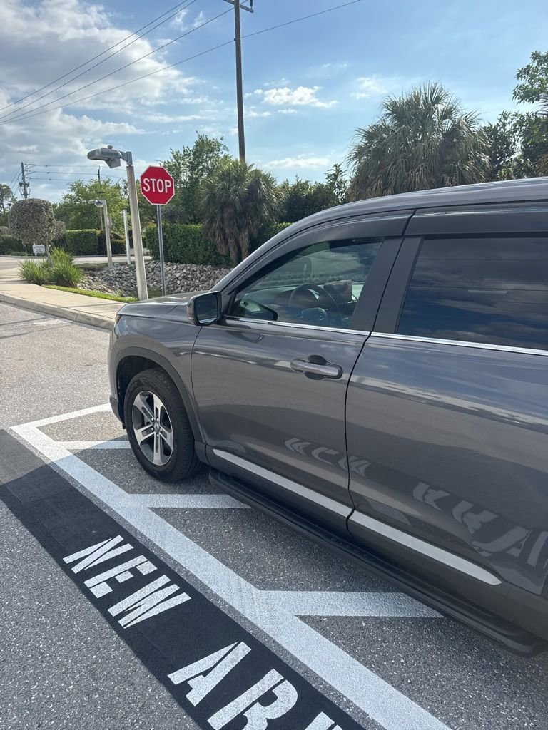 Certified 2025 Honda Pilot EX-L image 15