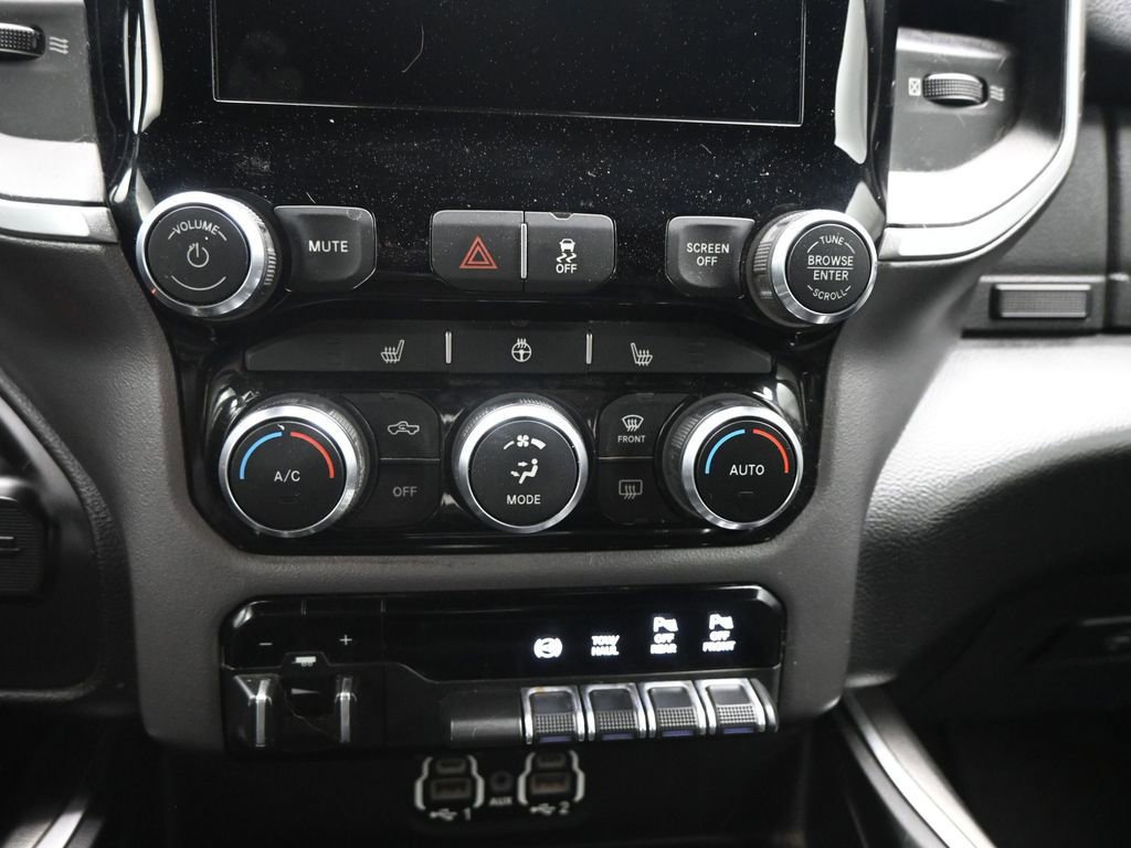 Used 2019 RAM 2500 Big Horn image 12