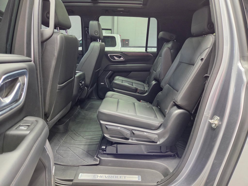 Used 2021 Chevrolet Suburban Z71 AWD/4WD image 23
