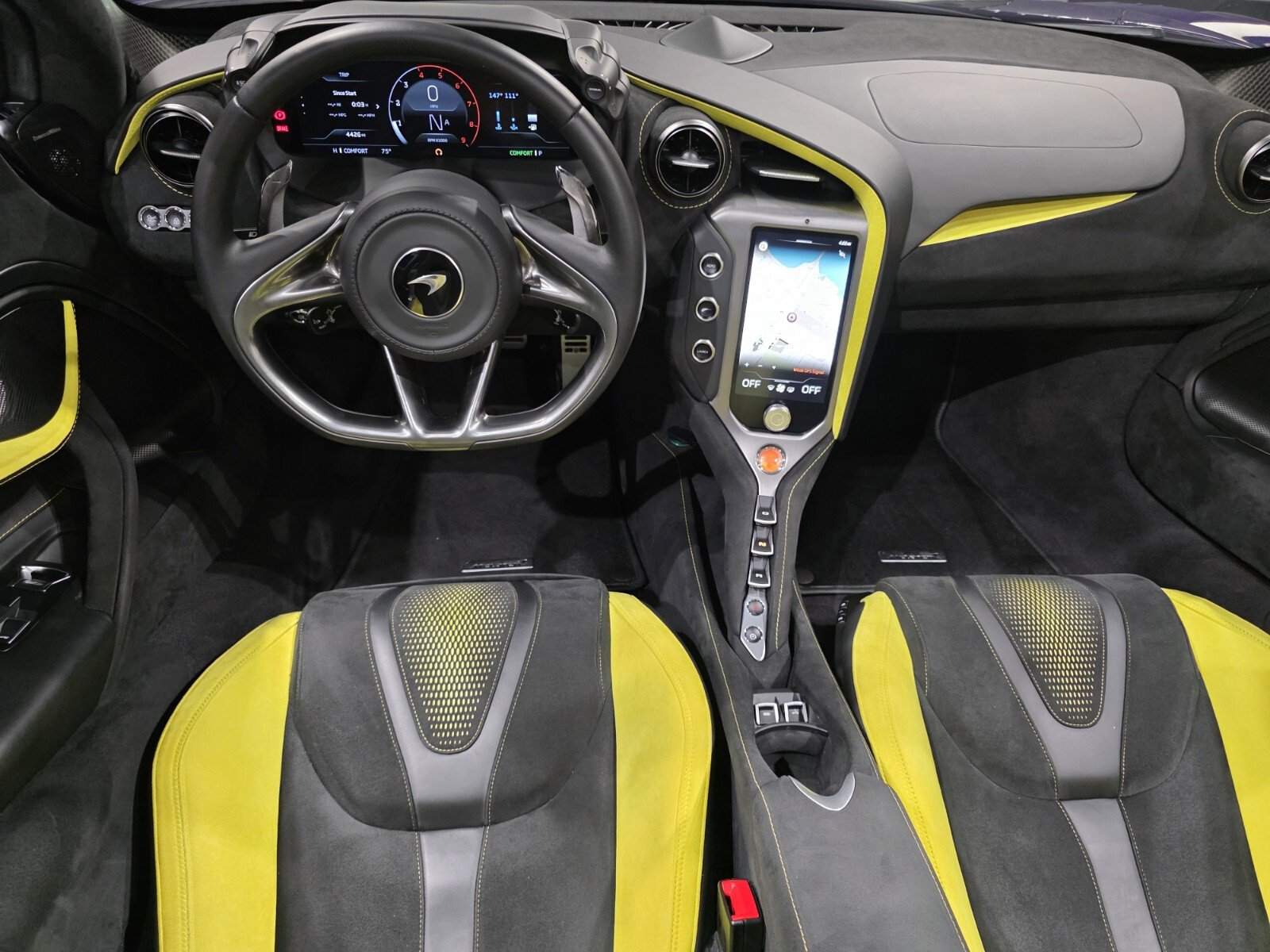 Used 2025 McLaren 750S Spider image 9