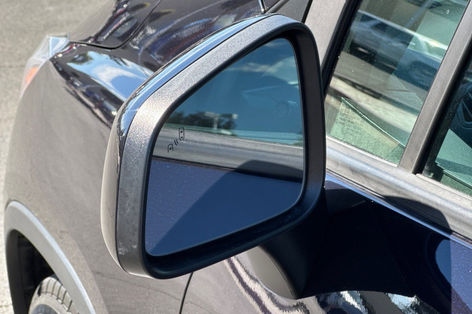 Used 2021 Chevrolet Trax LT w/ Driver Confidence Package image 51