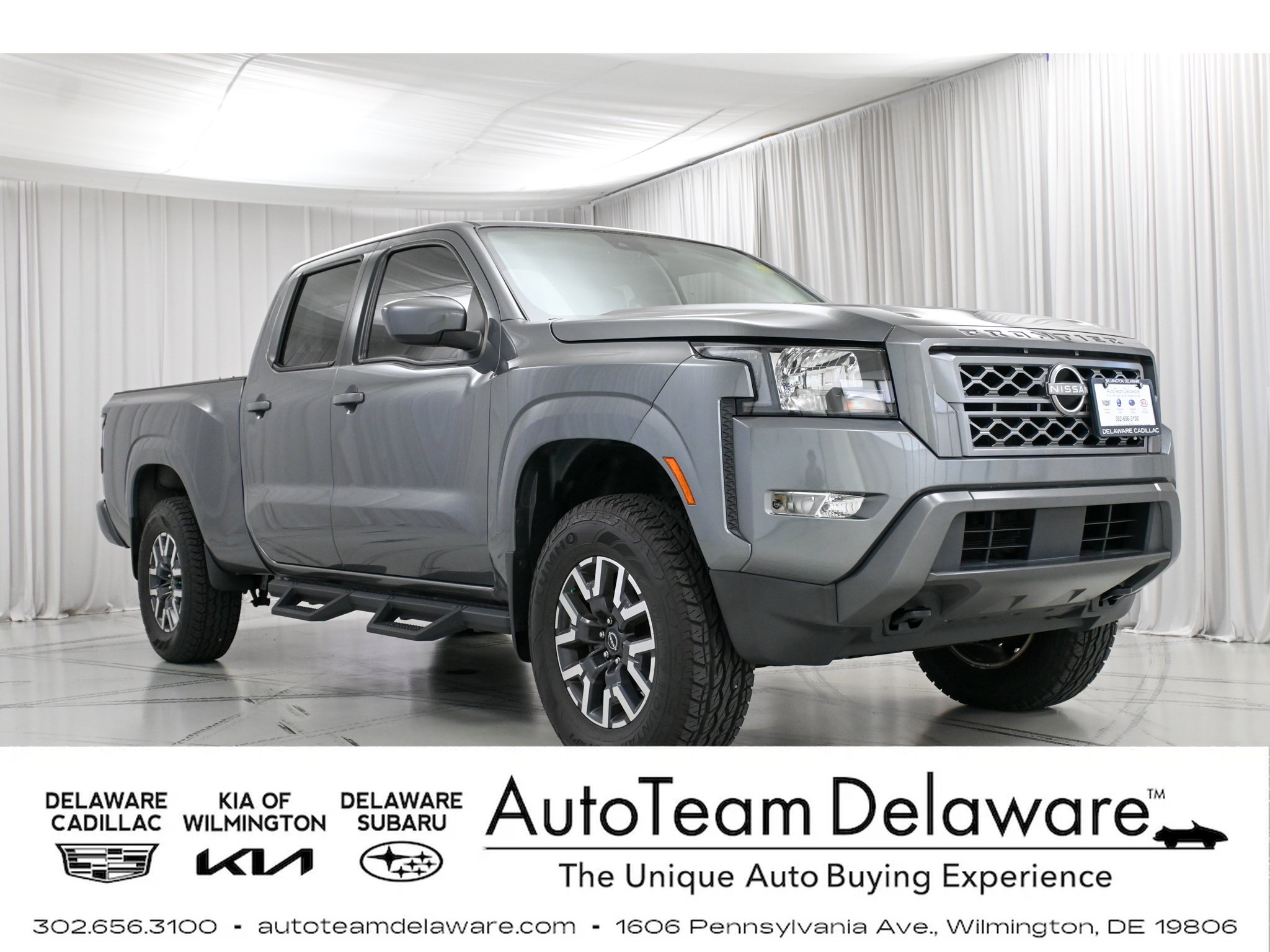 Used 2022 Nissan Frontier SV w/ Technology Package AWD/4WD image 1