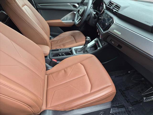 Used 2020 Audi Q3 2.0T Prestige AWD/4WD image 20