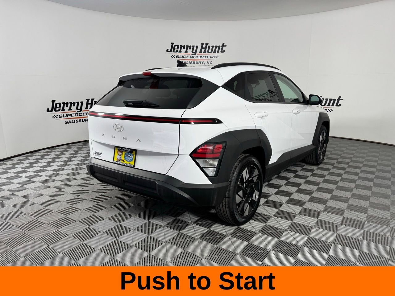 Used 2025 Hyundai Kona SEL image 9