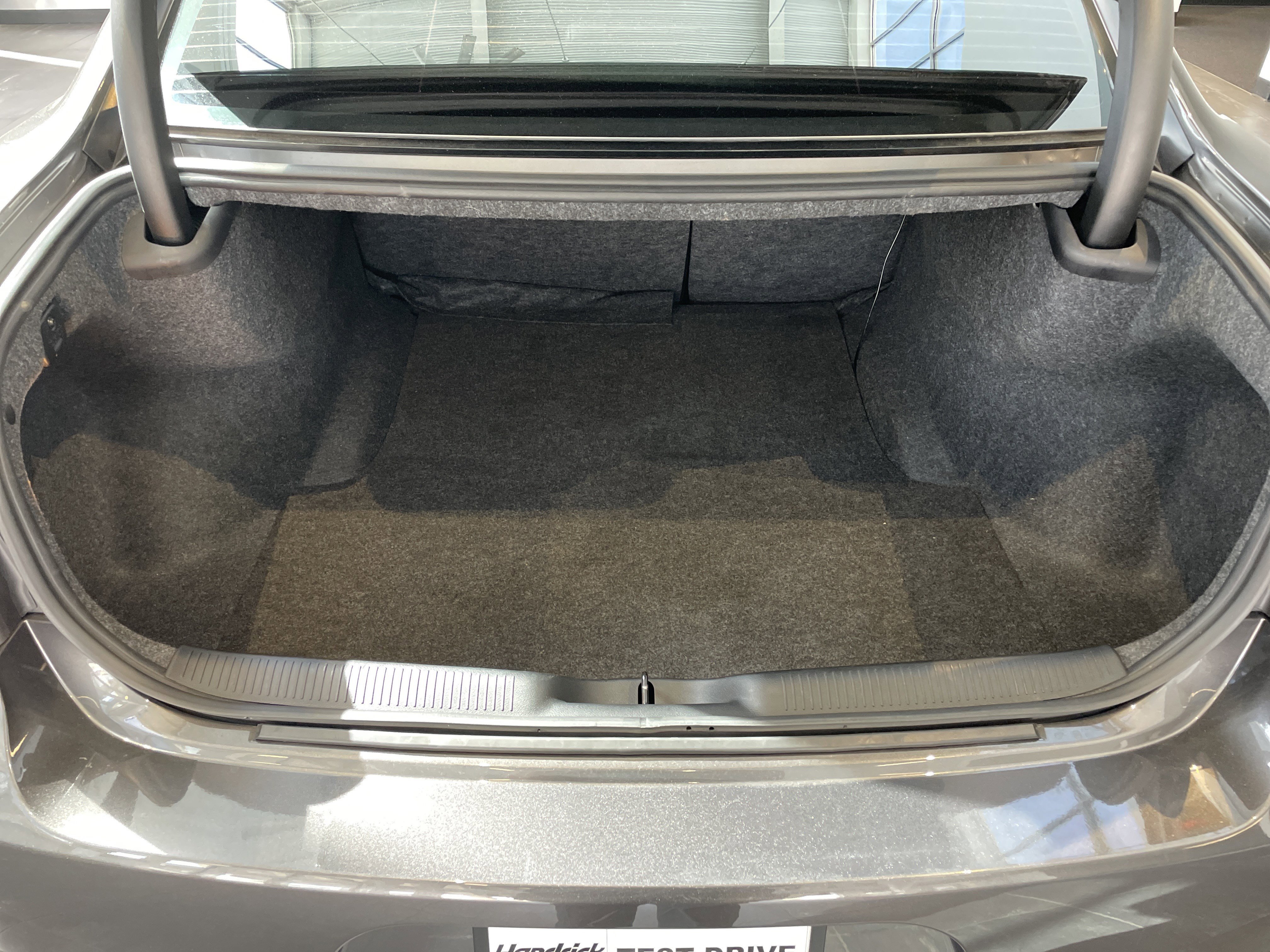 Used 2023 Dodge Charger SRT Hellcat w/ Harman/Kardon Audio Group image 38