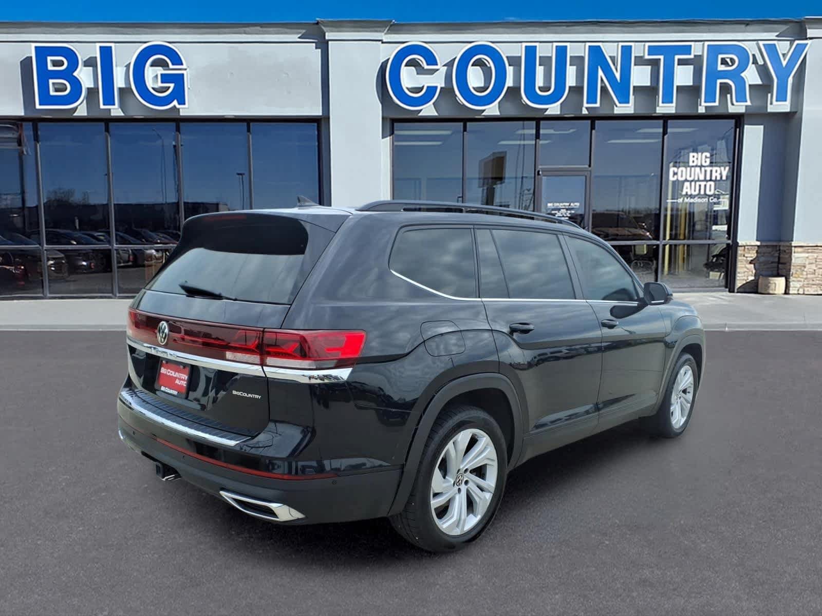 Used 2024 Volkswagen Atlas SE FWD image 5
