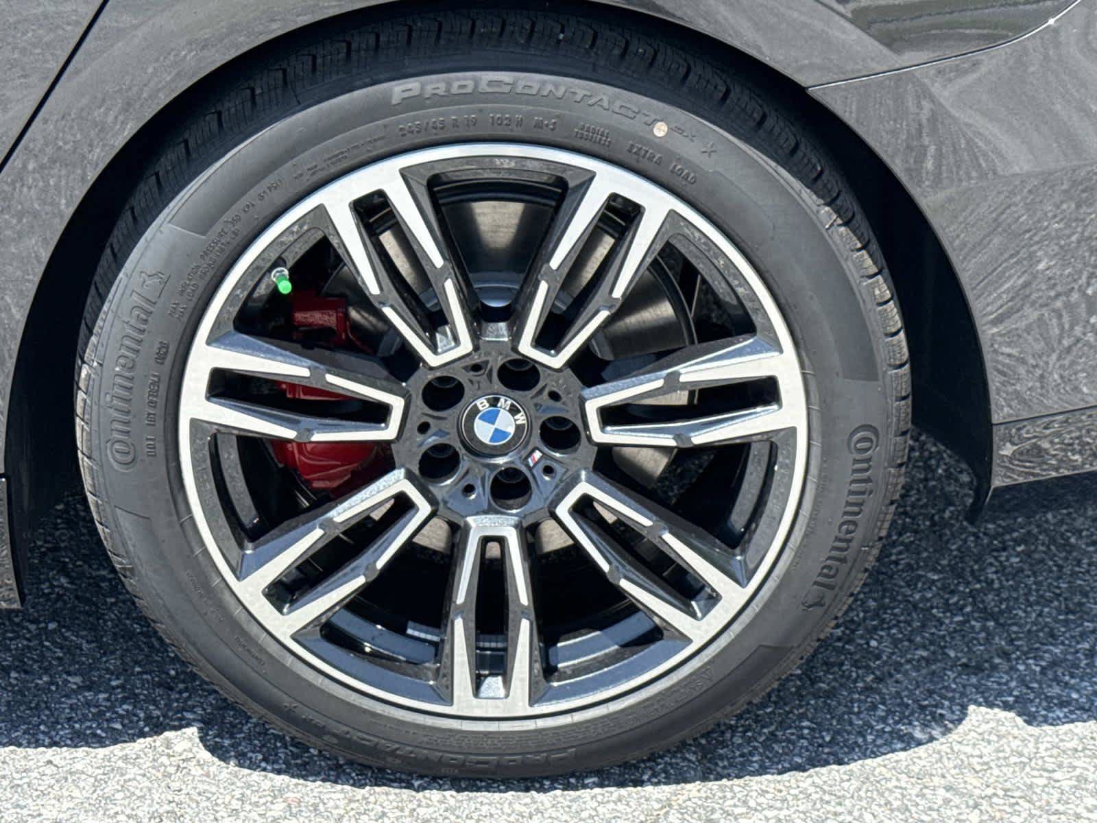 New 2027 BMW 540i xDrive w/ Executive Package AWD/4WD image 12