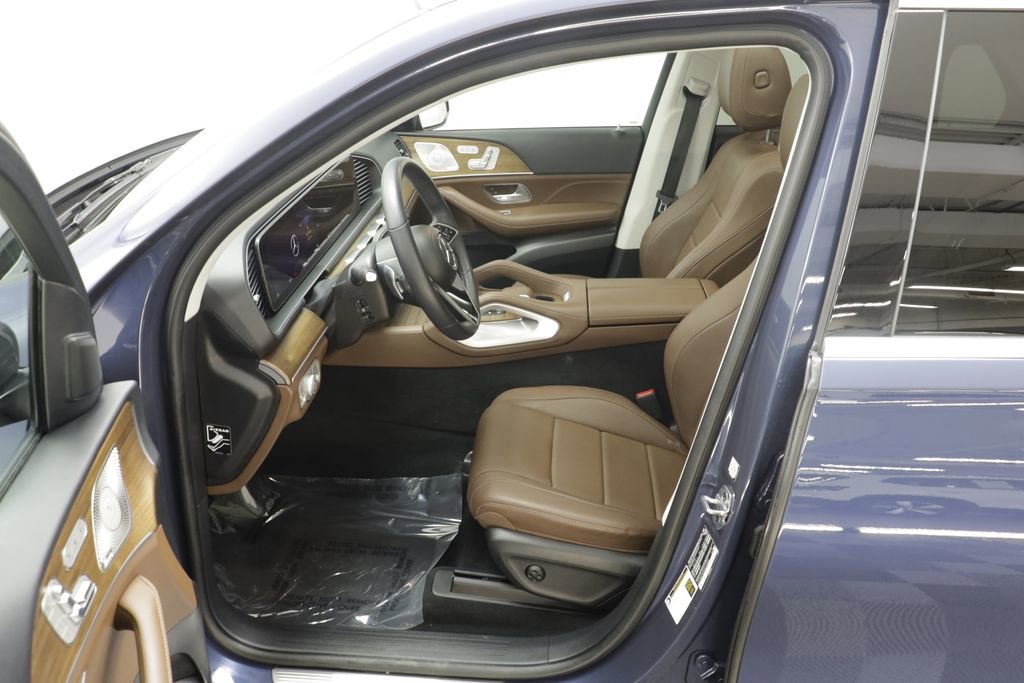 Used 2024 Mercedes-Benz GLE 350 4MATIC image 6