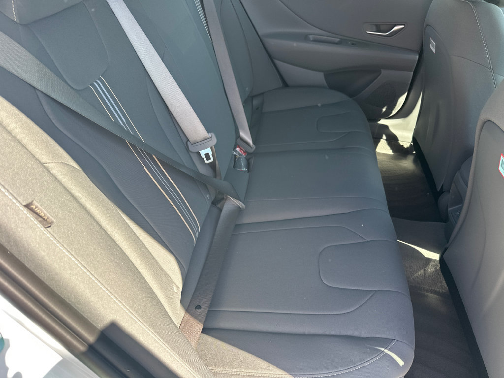 Certified 2026 Hyundai Elantra Sport FWD image 15