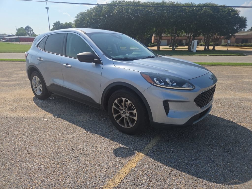 Used 2022 Ford Escape SE FWD image 13