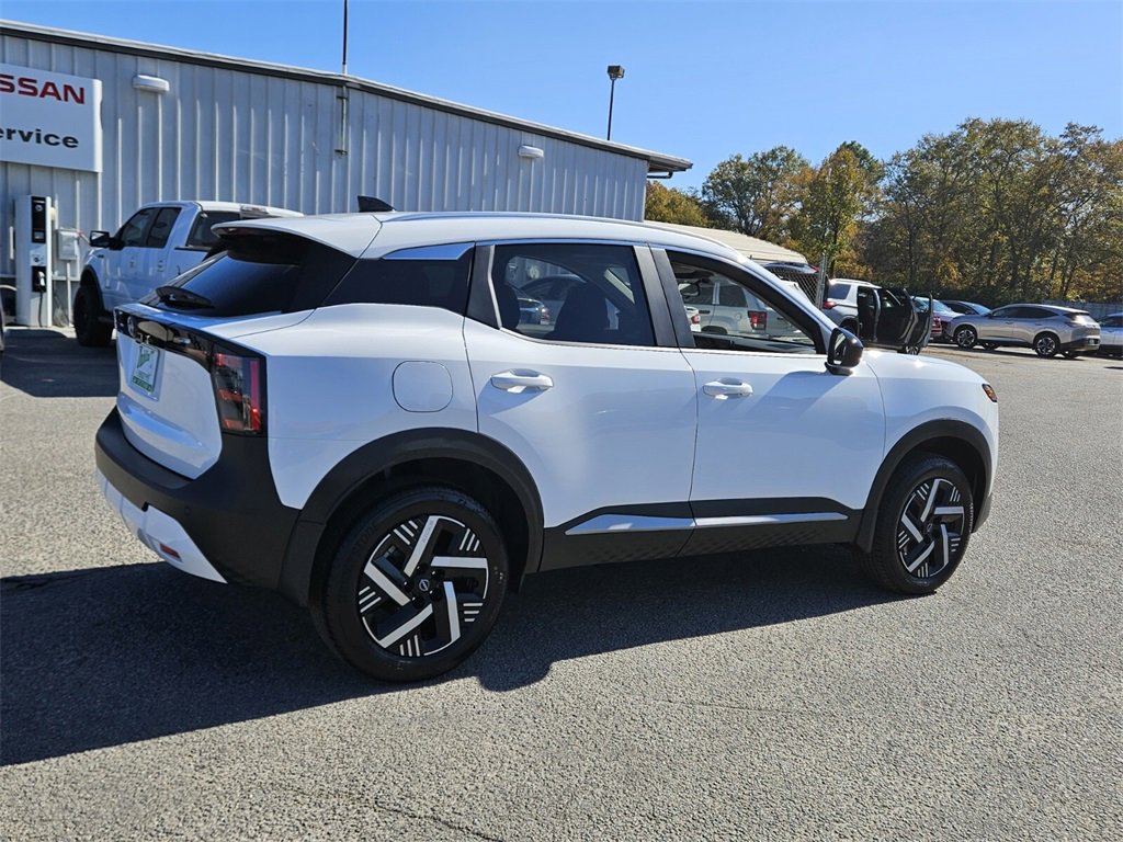 New 2026 Nissan Kicks SV w/ SV Premium Package image 11