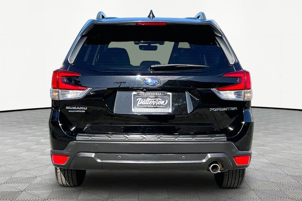 Used 2021 Subaru Forester Limited w/ Popular Package #3 image 4
