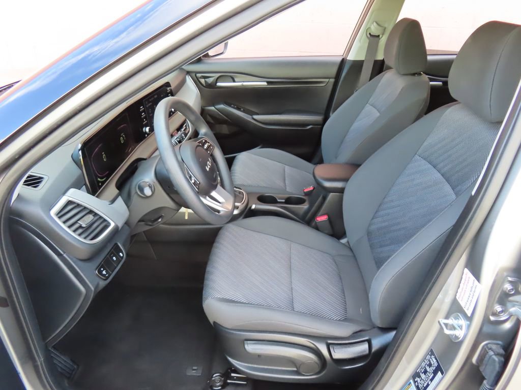 Certified 2026 Kia Seltos LX AWD/4WD image 23