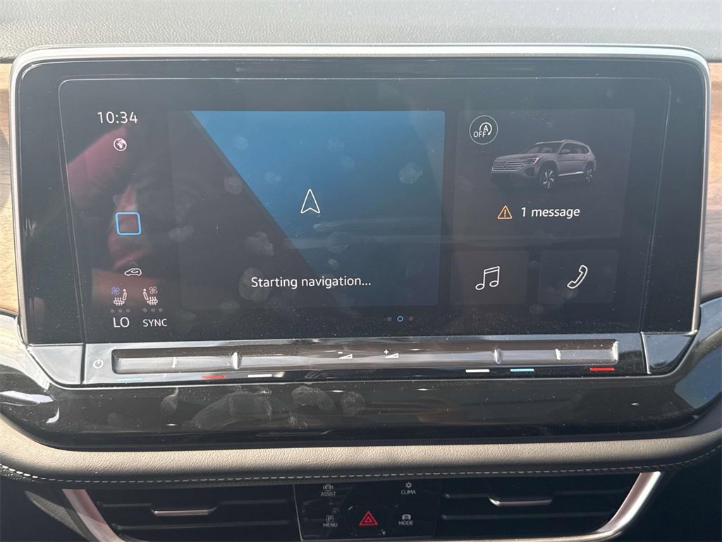 New 2025 Volkswagen Atlas SE image 16