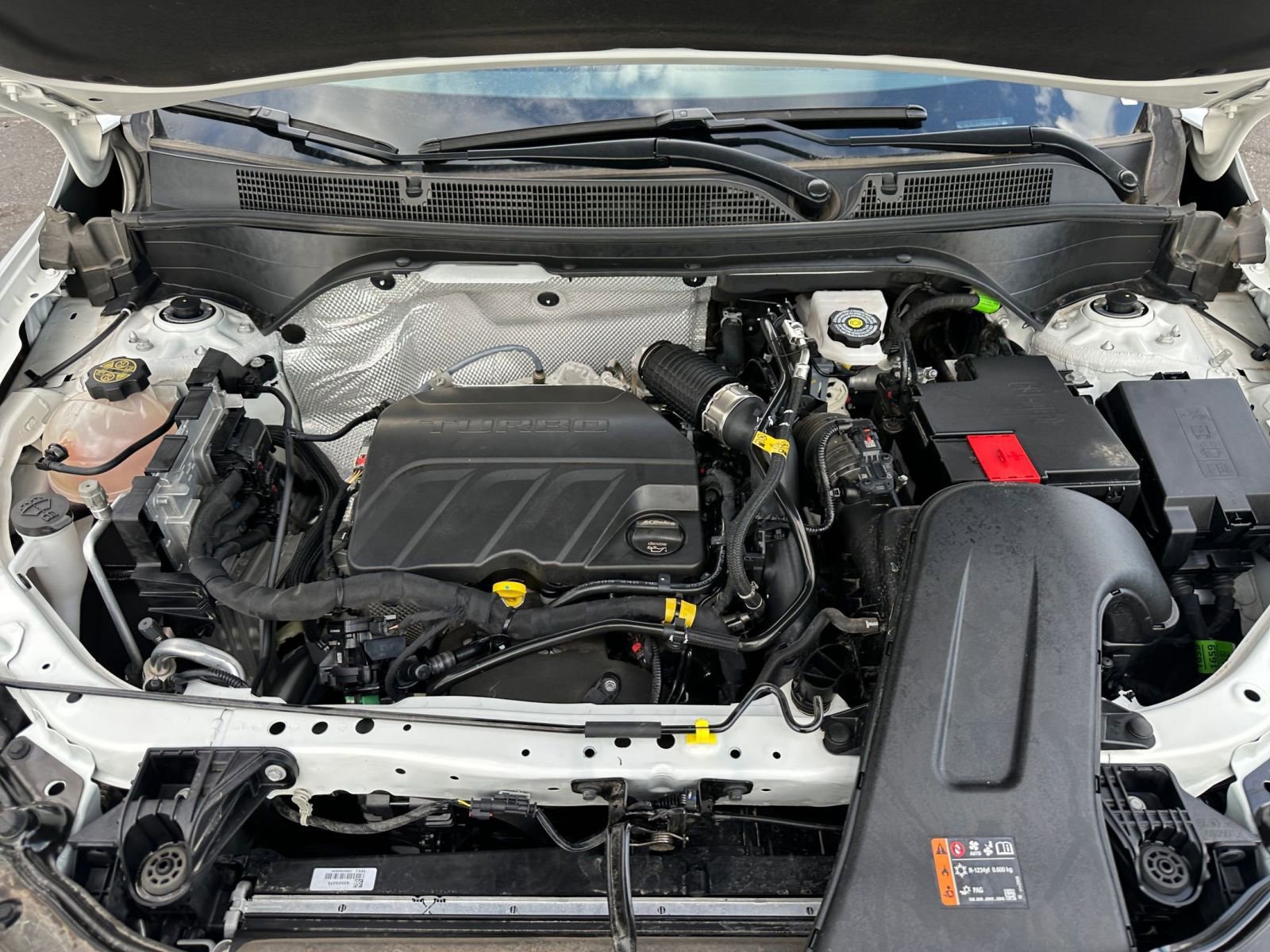 Used 2025 Buick Envista Preferred image 30