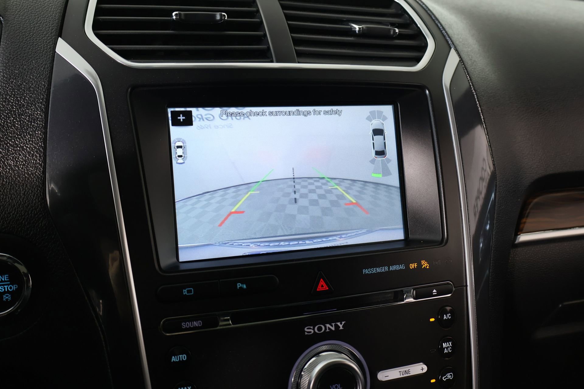 Used 2018 Ford Explorer Limited FWD image 6
