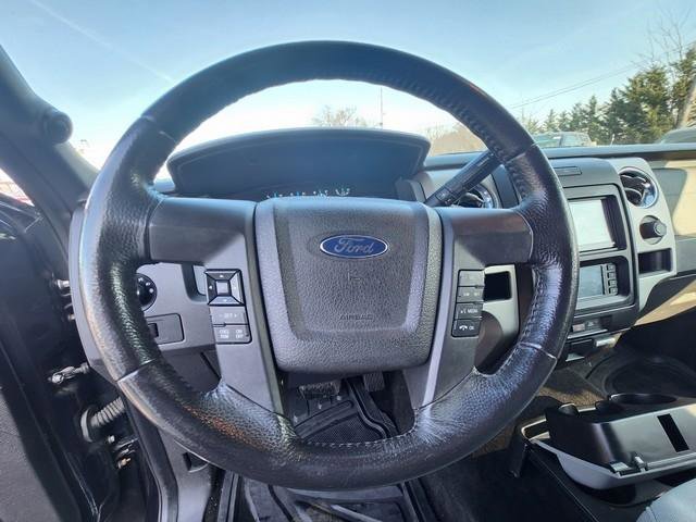 Used 2013 Ford F150 XLT w/ XLT Chrome Pkg RWD image 11