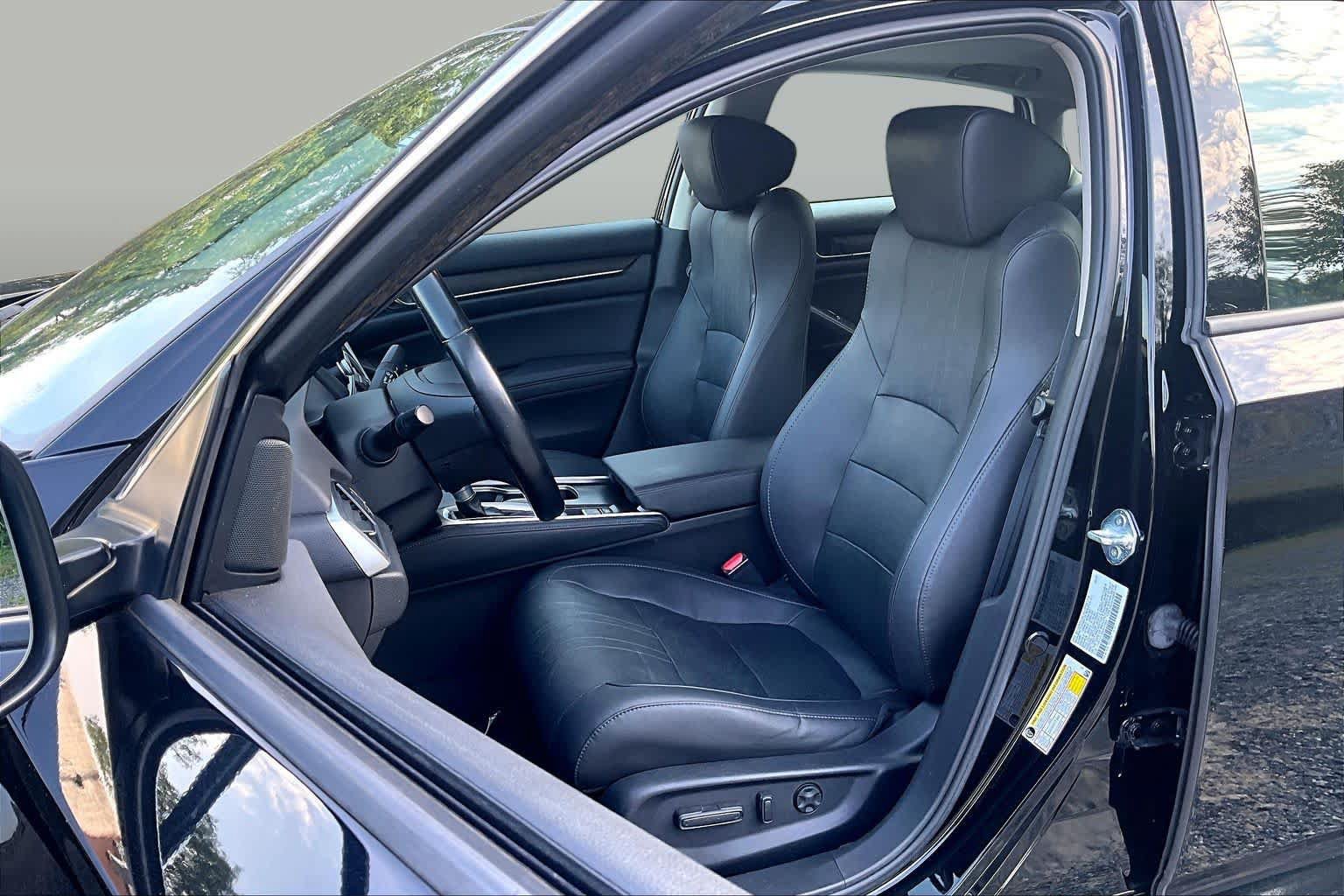 Used 2021 Honda Accord EX-L image 8
