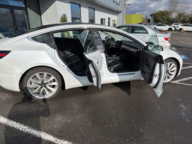 Used 2019 Tesla Model 3 Long Range image 11