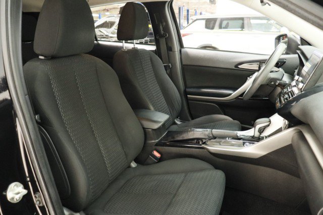Used 2023 Mitsubishi Eclipse Cross LE AWD/4WD image 23