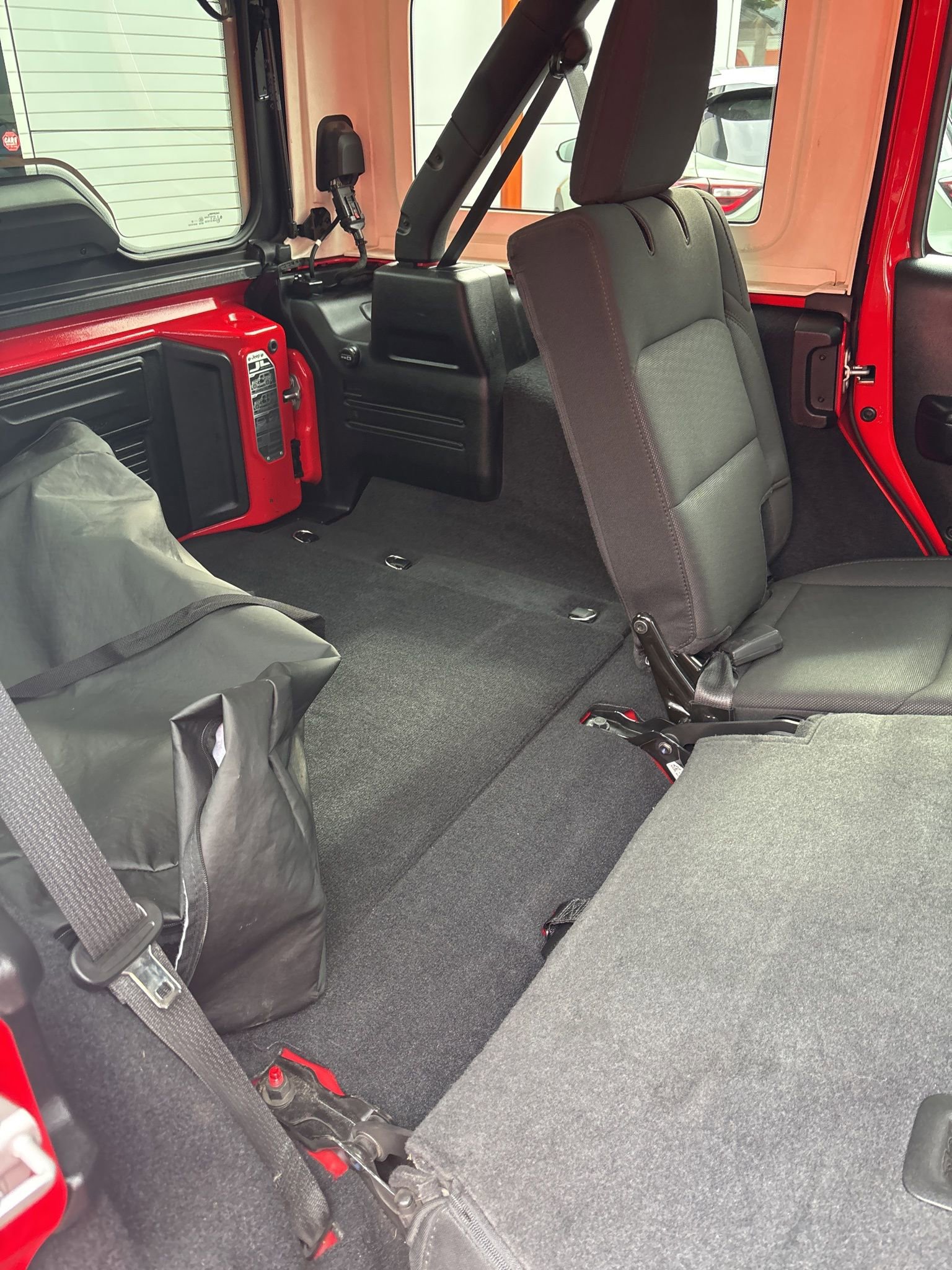 Used 2020 Jeep Wrangler Unlimited Sport image 19