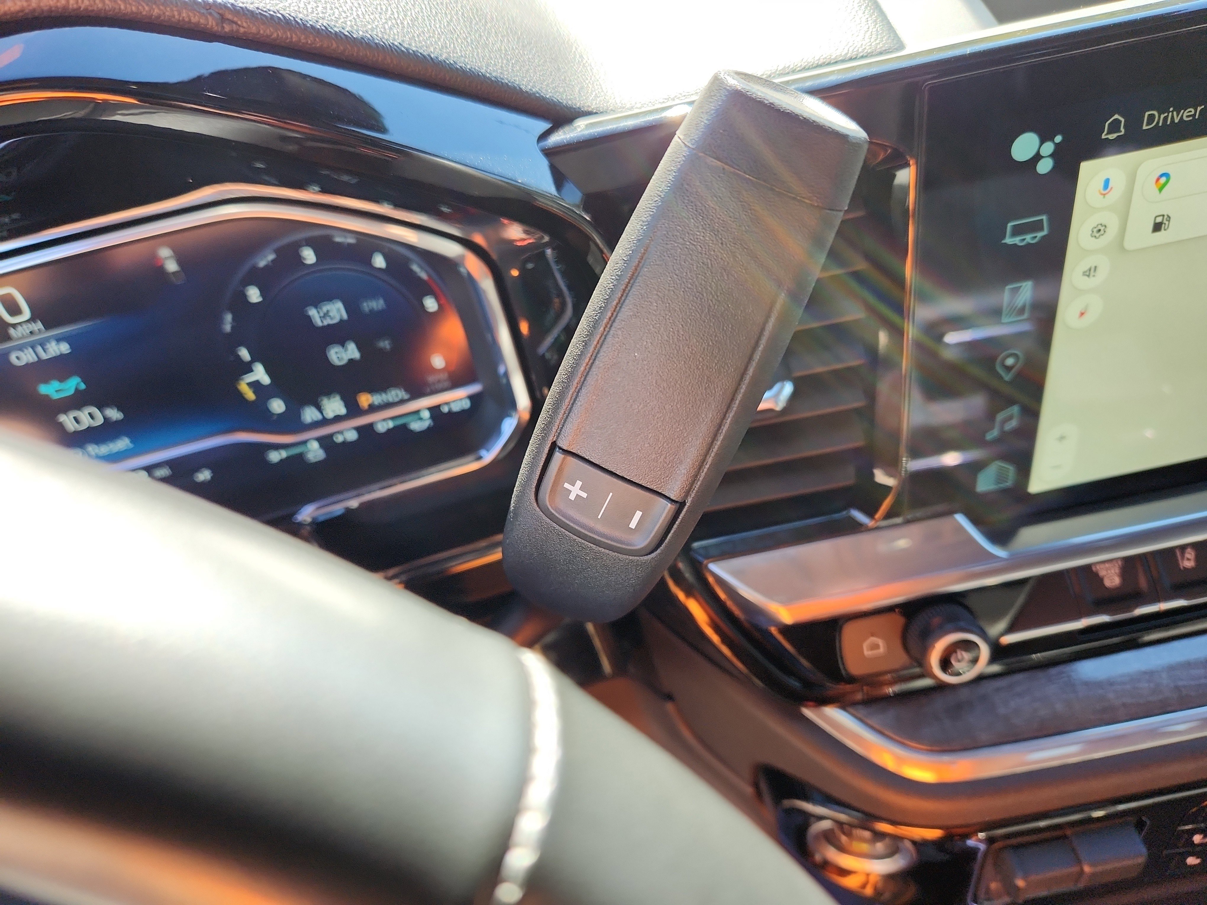 Used 2024 Chevrolet Silverado 2500 LTZ w/ LTZ Convenience Package image 20