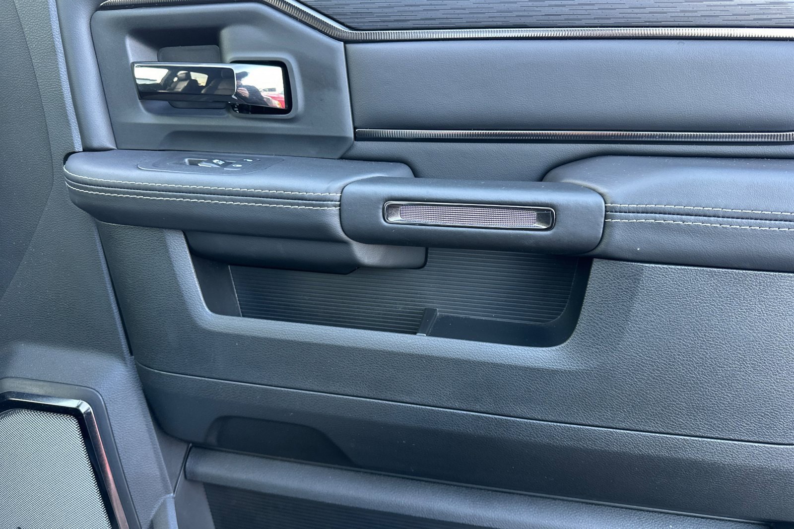 Used 2025 RAM 2500 Rebel w/ Rebel Level 2 Equipment Group image 20