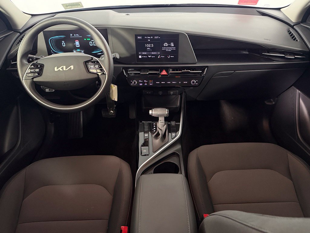 Used 2026 Kia Niro LX FWD image 16
