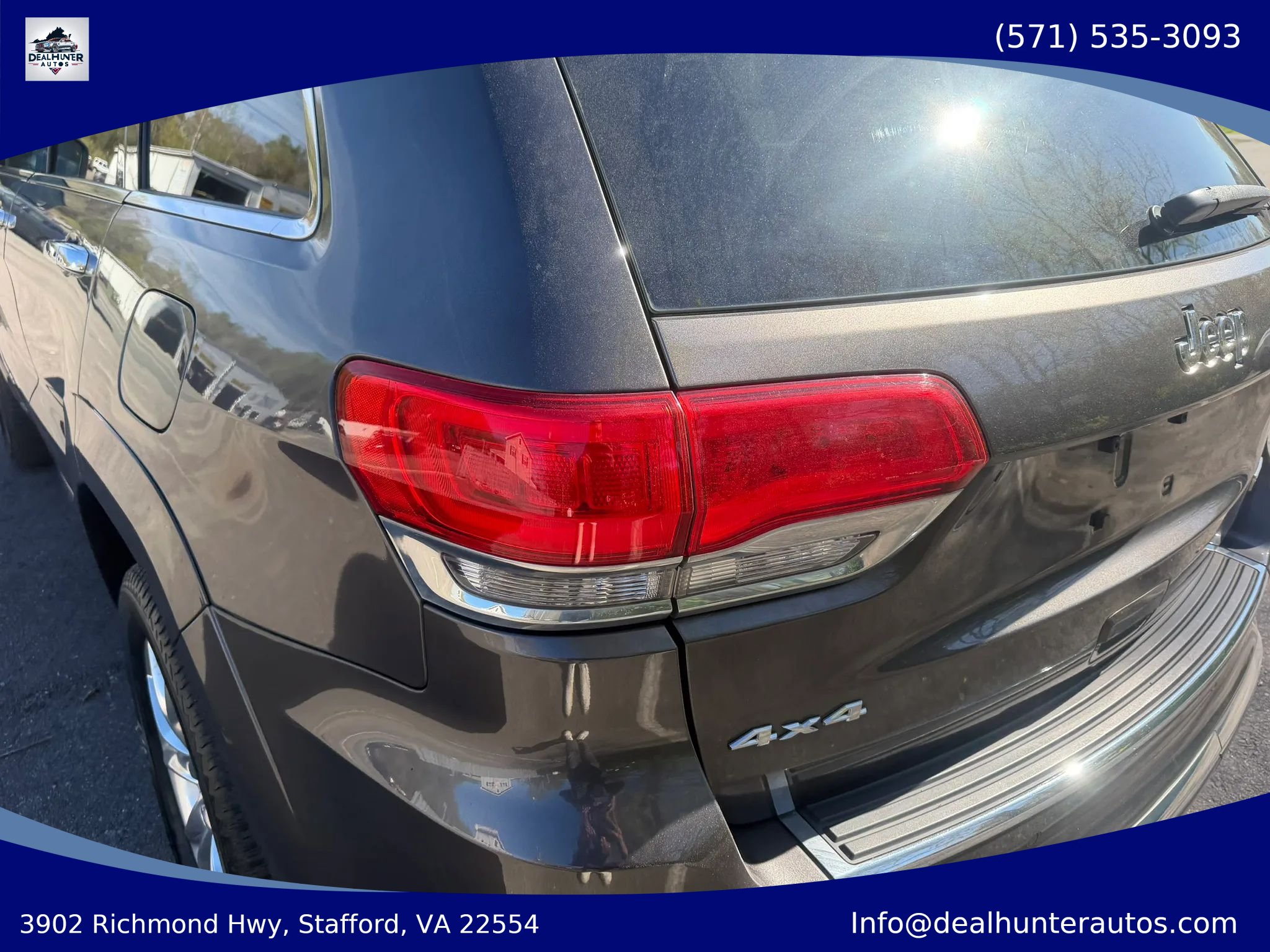 Used 2015 Jeep Grand Cherokee Summit AWD/4WD image 11