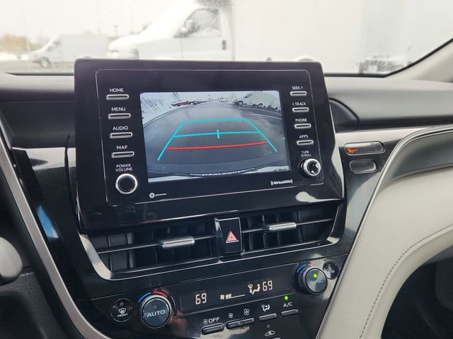 Used 2023 Toyota Camry SE image 40